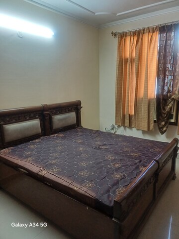 Furnished Amenities in 2 BHK Apartment at Penta Homes, Vip Road – for Rent
