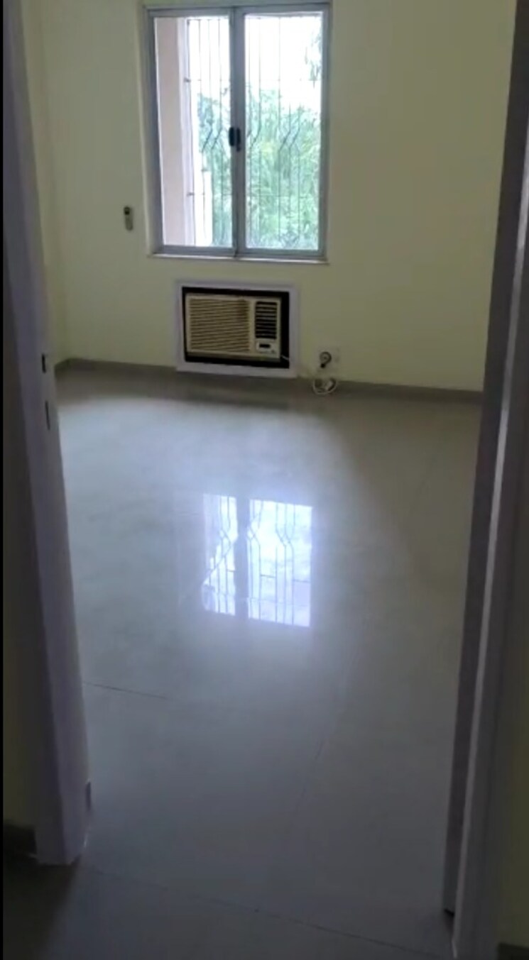 Room, tarangan-towers 2.5 Bedroom 1100 Sq.Ft. Apartment In Samata Nagar Thane 8041366