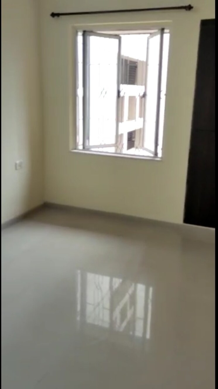 Room, tarangan-towers 2.5 Bedroom 1100 Sq.Ft. Apartment In Samata Nagar Thane 8041366