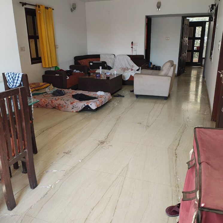 Bedroom, sector 50 3 Bedroom 240 Sq.Yd. Builder Floor In Sector 50 Gurgaon 8041371