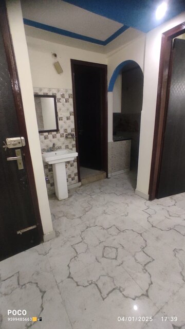 Building Lobby in 2 BHK Builder Floor at Mehrauli – for Rent