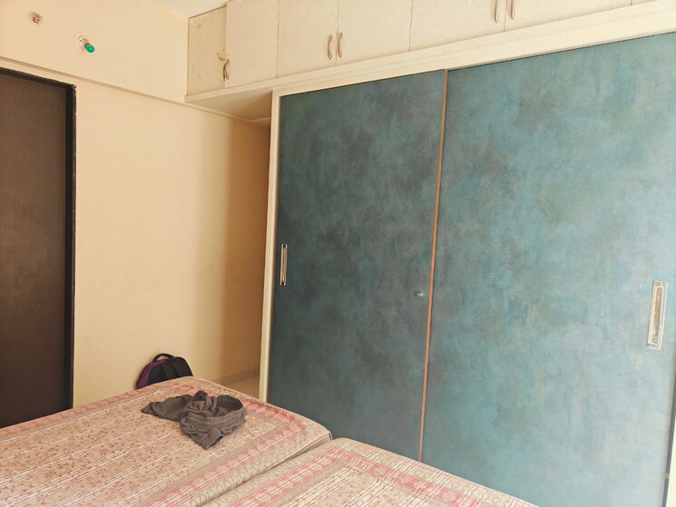 Room, mantra-insignia 3 Bedroom 978 Sq.Ft. Apartment In Mundhwa Pune 8041396