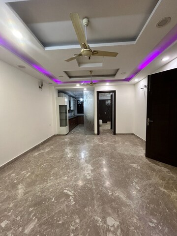 3.5 BHK Apartment For Rent in Paschim Vihar