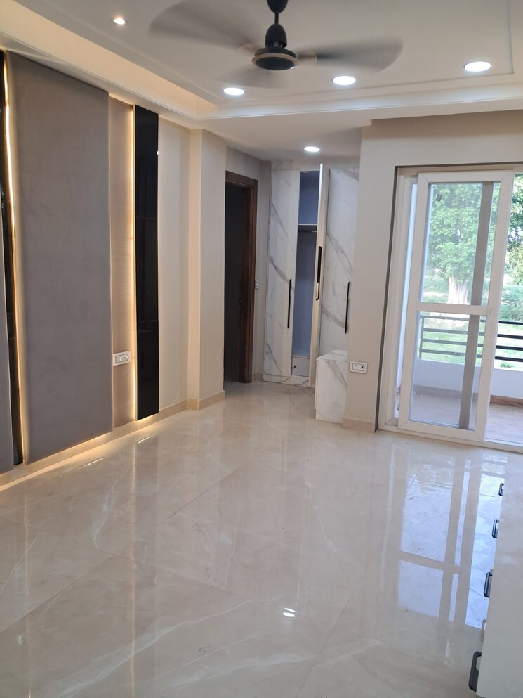 Room, mariners-paradise 4 Bedroom 2250 Sq.Ft. Builder Floor In Sector 87 Faridabad 8041546