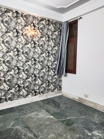 Room in 1 BHK Apartment at Khirki Extension – for Rent