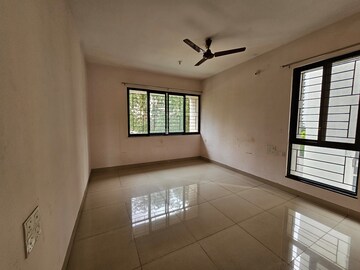 Room in 3 BHK Apartment at Nanded City Asawari, Nanded – for Rent