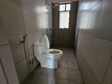 Bathroom in 3 BHK Apartment at Nanded City Asawari, Nanded – for Rent