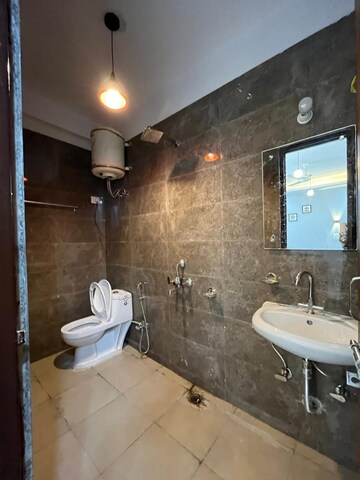 Master Bedroom in 2 BHK Builder Floor at Saket – for Rent