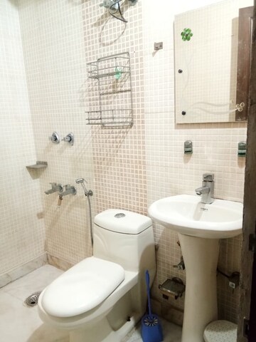 Master Bedroom in 2 BHK Builder Floor at East Of Kailash – for Rent