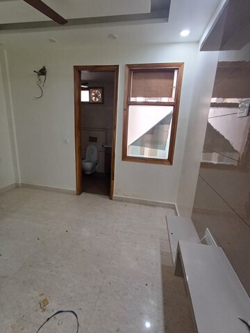 Kitchen in 3 BHK Builder Floor at Ramesh Nagar – for Rent