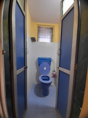 Bathroom in 1 RK Apartment at Malad CHS, Malad East – for Rent