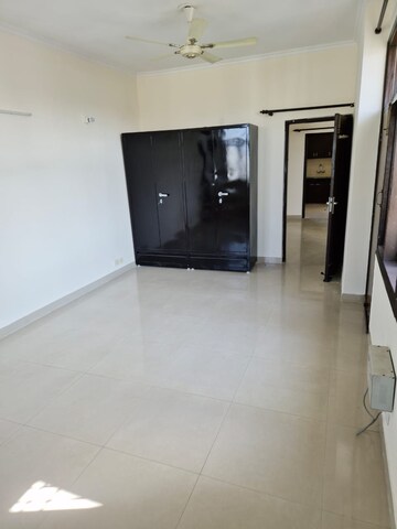 Room in 3 BHK Apartment at AEZ Aloha, Sector 57 – for Rent