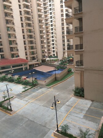 2 BHK Apartment For Resale in Gaur City 2 - 12th Avenue Noida Ext Sector 16c Greater Noida  8041582