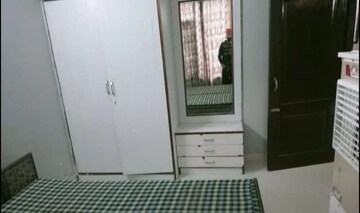 Bathroom in 3 BHK Builder Floor at Sector 46 – for Rent