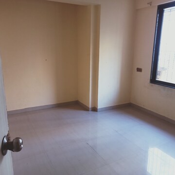 Room in 1 BHK Apartment at Raunak Unnathi Greens, Kasarvadavali – for Sale