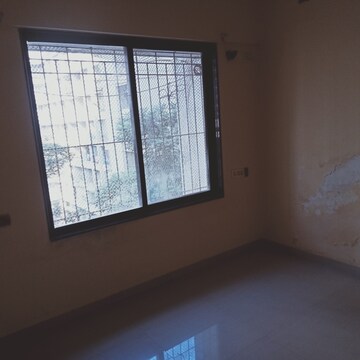 Room in 1 BHK Apartment at Raunak Unnathi Greens, Kasarvadavali – for Sale