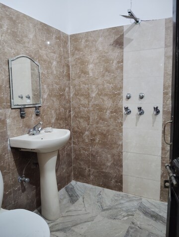 Bathroom in 2.5 BHK Apartment at Paschim Vihar – for Rent