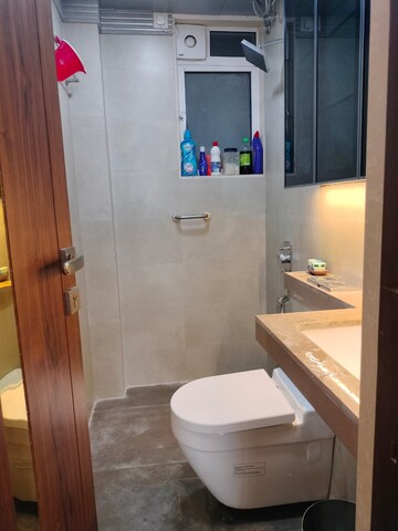 Bathroom in 3 BHK Apartment at A And O F Residences Malad, Malad East – for Rent