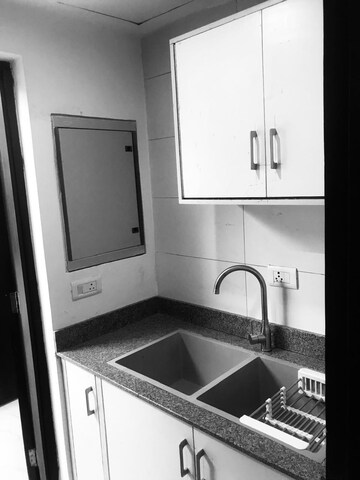 Master Bedroom in 3 BHK Apartment at Tata Primanti-Tower Residences, Sector 72 – for Sale