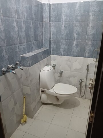 Bathroom in 2 BHK Independent House at Gomti Nagar – for Rent