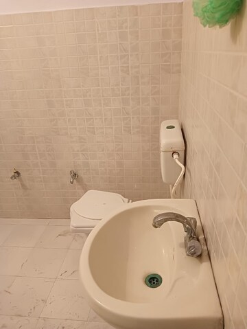 Bathroom in 2 BHK Independent House at Gomti Nagar – for Rent
