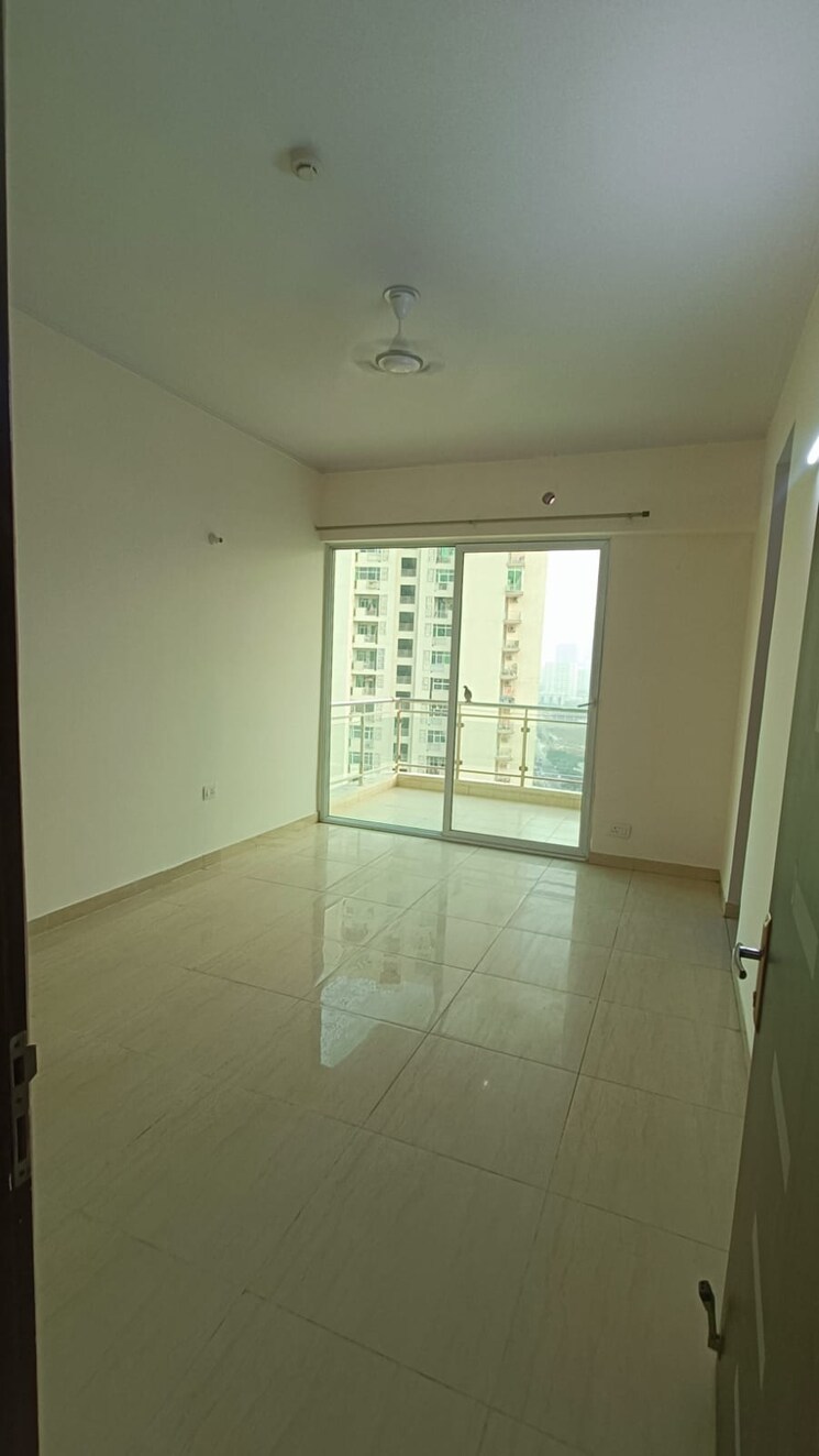 Master Bedroom, gaur-saundaryam 3 Bedroom 1990 Sq.Ft. Apartment In Tech Zone 4 Greater Noida Greater Noida 8041720