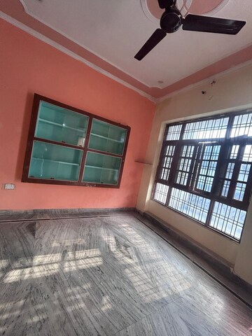 Bedroom in 2 BHK Independent House at Gomti Nagar – for Rent