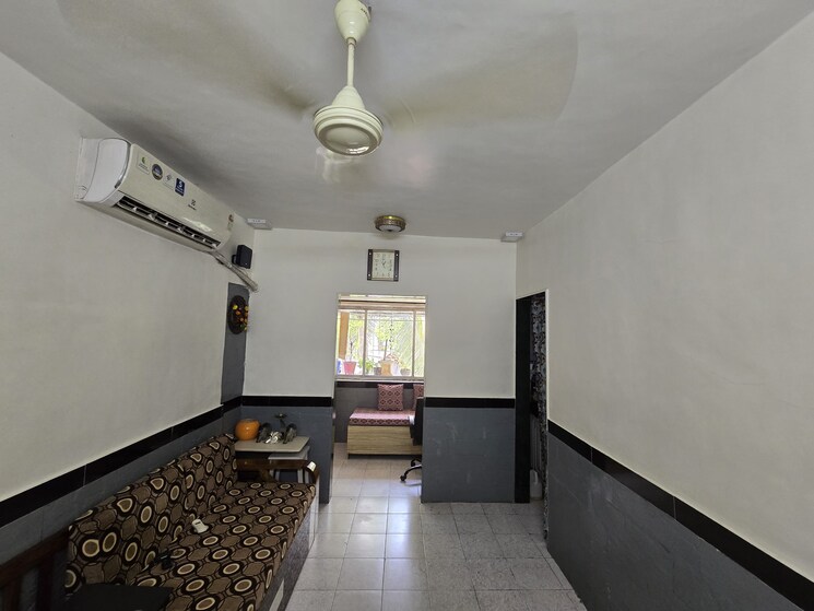 Living Room, datiwali gaon 1 Bedroom 650 Sq.Ft. Apartment In Datiwali Gaon  Thane 8041748