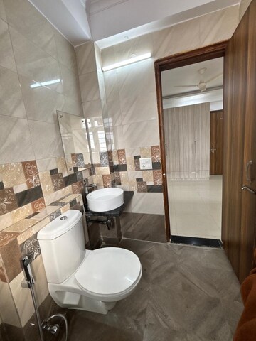 Bathroom in 3 BHK Builder Floor at Sector 51 – for Rent