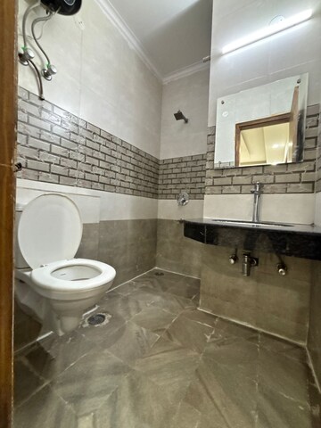 Bathroom in 3 BHK Builder Floor at Sector 51 – for Rent
