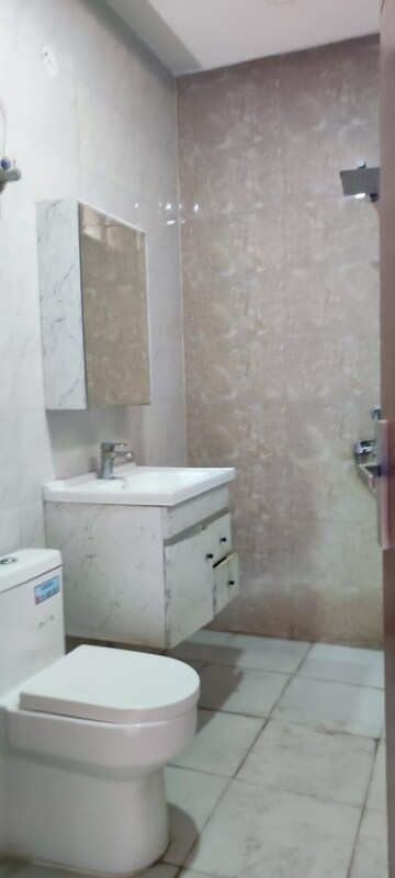 Bathroom in 3 BHK Builder Floor at BPTP Park Central, Sector 85 – for Sale