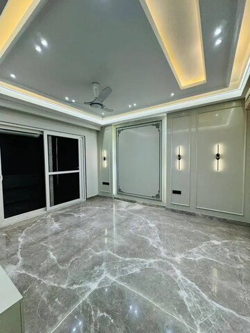 Room in 3 BHK Builder Floor at Mahavir Enclave 1 – for Sale