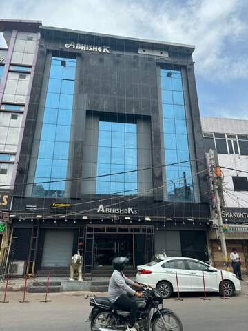 Commercial Office Space 2200 Sq.Ft. For Rent in Geeta Colony Delhi  8041807