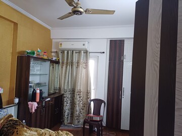 Kitchen in Studio Apartment at Supertech North Eye, Sector 74 – for Rent