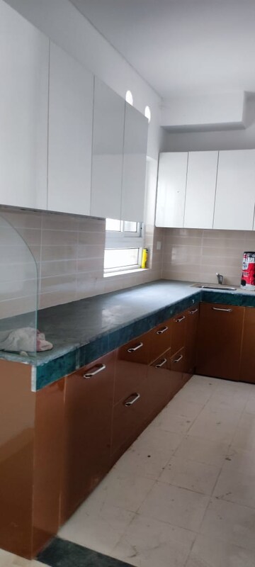 Kitchen in 3 BHK Builder Floor at BPTP Park Elite Floors, Sector 85 – for Sale
