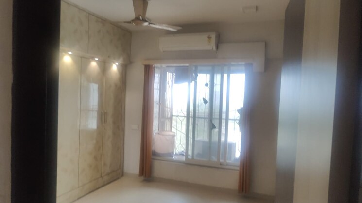 Room, mantri-serene 1 Bedroom 600 Sq.Ft. Apartment In Goregaon East Mumbai 8041901