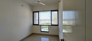 Room in 2.5 BHK Apartment at Nanded Lalit, Sinhagad Road – for Rent