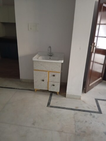 Room in 2 BHK Independent House at Dhakoli Village – for Sale