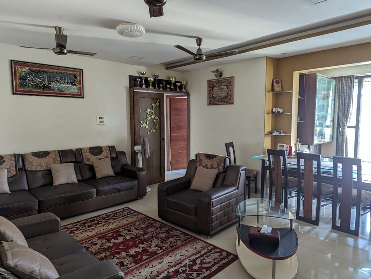 Living Room, kukreja-estate-belapur 3 Bedroom 1550 Sq.Ft. Apartment In Cbd Belapur Sector 11 Navi Mumbai 8041995