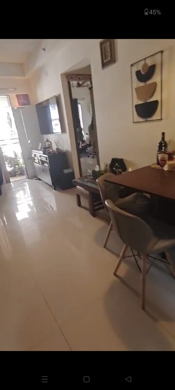 Team Area in 2 BHK Apartment at Godrej Prime, Chembur – for Rent