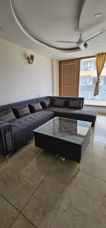Team Area in 3 BHK Builder Floor at Ansal Sushant Lok I, Sector 43 – for Rent