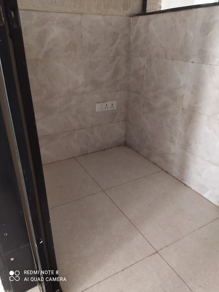 Bathroom, sargam-chs-nanded 2.5 Bedroom 1114 Sq.Ft. Apartment In Sinhagad Road Pune 8042006