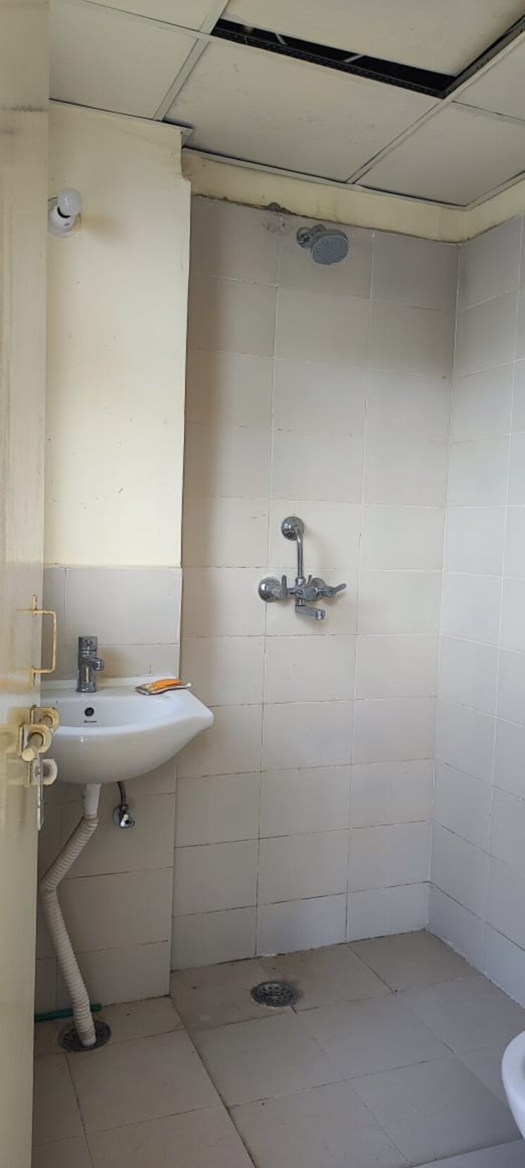 Bathroom, conscient-habitat-78 3 Bedroom 730 Sq.Ft. Apartment In Sector 78 Faridabad 8042045