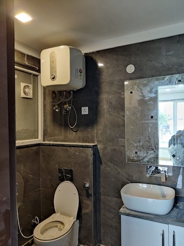 Bathroom in 3 BHK Builder Floor at RWA Residential Society Sector 46, Sector 46 – for Rent