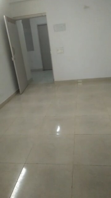 Room in 3 BHK Apartment at Sarvome Shree Homes, Sector 45 – for Rent