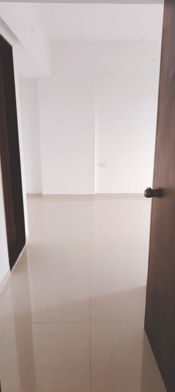Room in 2 BHK Apartment at Legacy Ivy, Punawale – for Rent