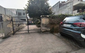 4 BHK Independent House For Sale in Sector 16a