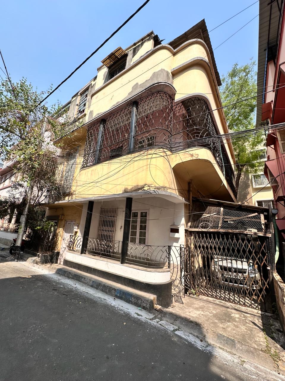 6+ BHK Villa For Sale in Tollygunge