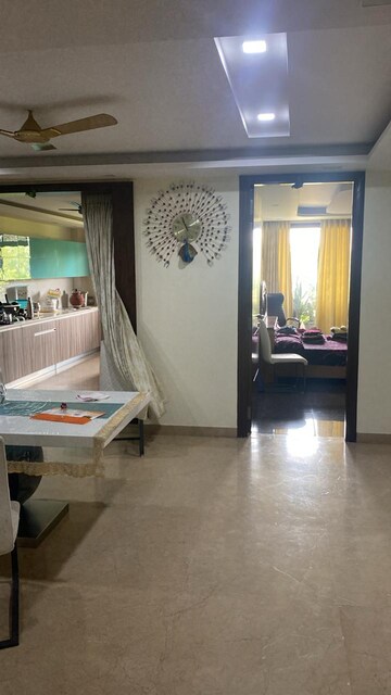 Living Room in 4 BHK Builder Floor at Ansal Plaza Sector-23, Sector 23 – for Rent