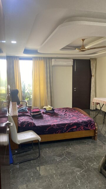 Bedroom in 4 BHK Builder Floor at Ansal Plaza Sector-23, Sector 23 – for Rent